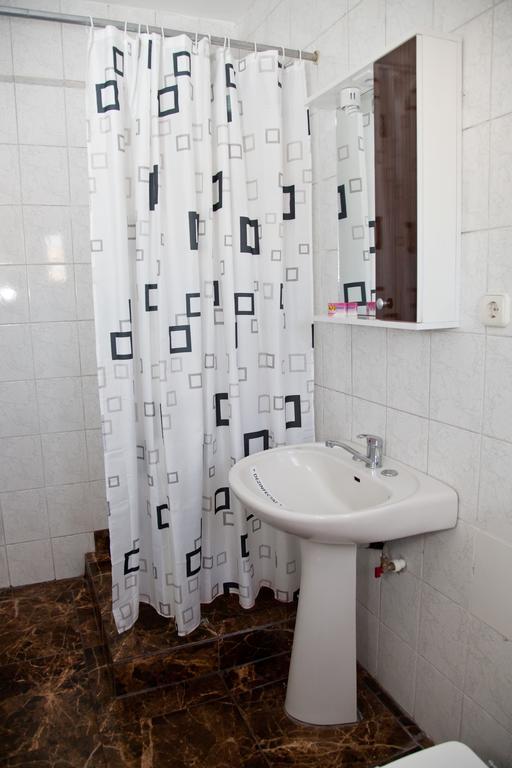 Hotel Metropol Piteşti Rum bild